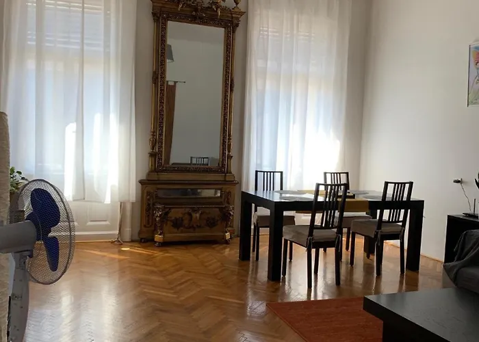 Pipa Street Apartment